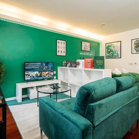 Maevela Apartments - Top Floor Rolex Themed Studio Apt Inside The Cube, Mailbox - Free Netflix & Wifi Birmingham Exterior foto