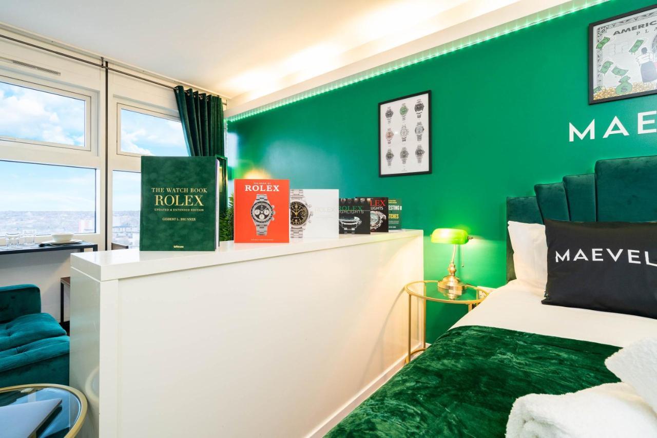 Maevela Apartments - Top Floor Rolex Themed Studio Apt Inside The Cube, Mailbox - Free Netflix & Wifi Birmingham Exterior foto
